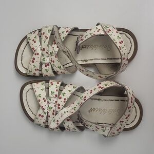 Saltwater Sandals